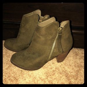 Olive green wedges